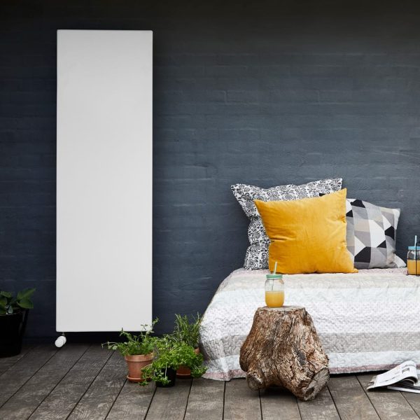 Integral Vertical radiator