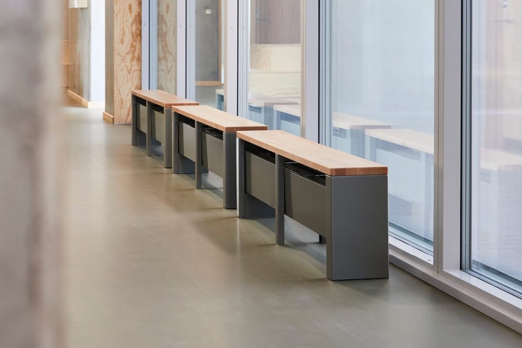 Integral bench radiator